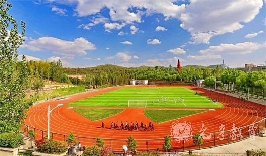 2022年峨眉山市成人高考最低录取控制分数线