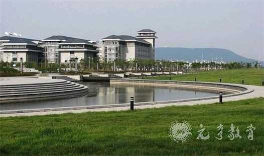 2018年广安成人高考最低录取控制分数线